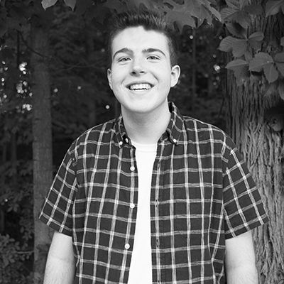 A photo of Wells Scholar Eli Goldstein